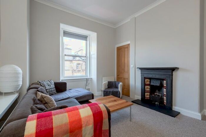 1 Bedroom Flat To Rent In Brunton Terrace, Hillside, Edinburgh, EH7