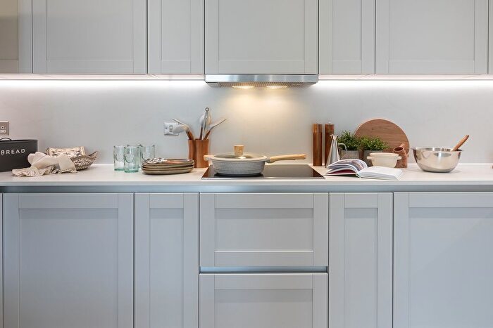 1 Bedroom Flat For Sale In " Bedroom Apartment" At Hepworth Place, Walthamstow, E17