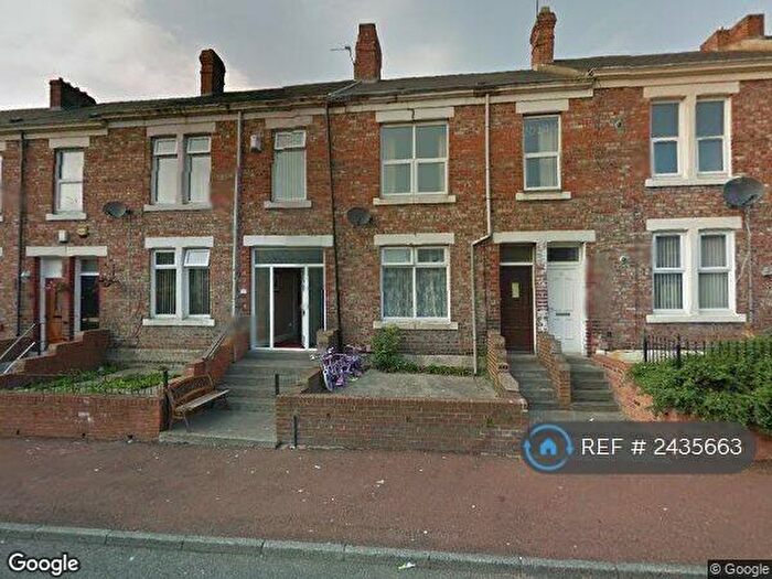 2 Bedroom Flat To Rent In Hedley Street, Gateshead, NE8