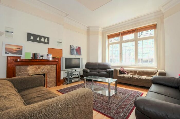 5 Bedroom Flat To Rent In Cabbell Street, London, NW1