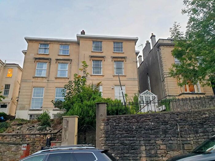 2 Bedroom Flat To Rent In Arley Hill, Cotham, Bristol, BS6