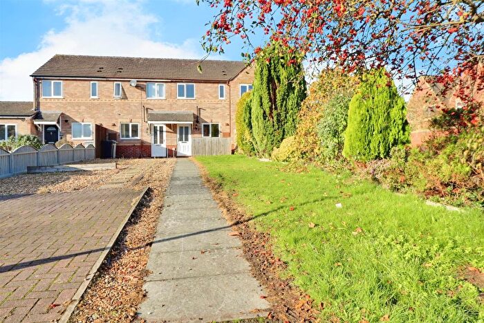 2 Bedroom Mews For Sale In Morgan Close, Crewe, CW2