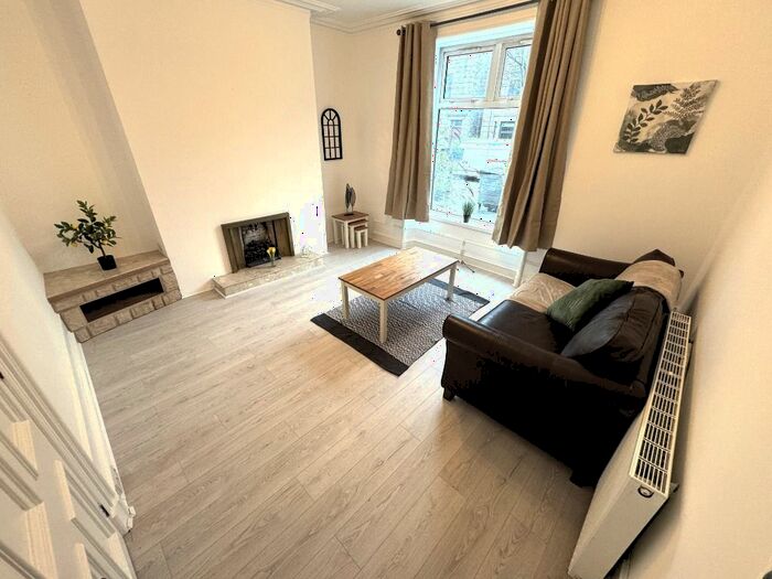 1 Bedroom Flat To Rent In Union Grove, City Centre, Aberdeen, AB10