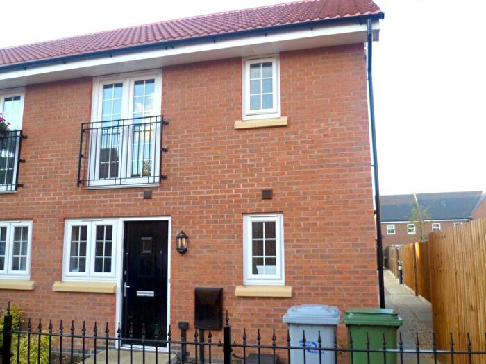 1 Bedroom Flat To Rent In Apple Avenue, Fernwood, Newark, NG24