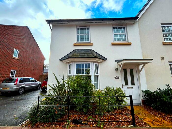 3 Bedroom Semi-Detached House To Rent In Brooklands Road, Bexhill-On-Sea, TN39