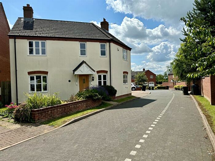 3 Bedroom Detached House For Sale In Simons Close, Swinford, Lutterworth, LE17