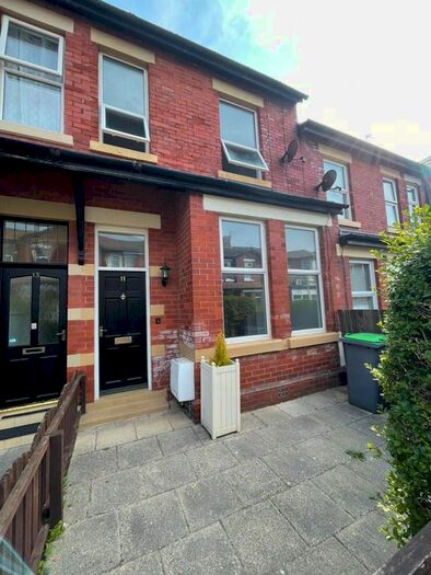2 Bedroom Property To Rent In Melville Road, Blackpool, Lancashire, FY2