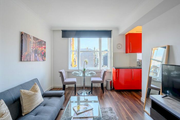 1 Bedroom Flat To Rent In Hill Street, London, W1J