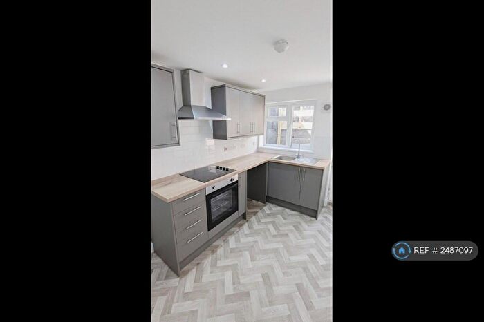 3 Bedroom Terraced House To Rent In Harcourt Terrace, Penrhiwceiber, Mountain Ash, CF45