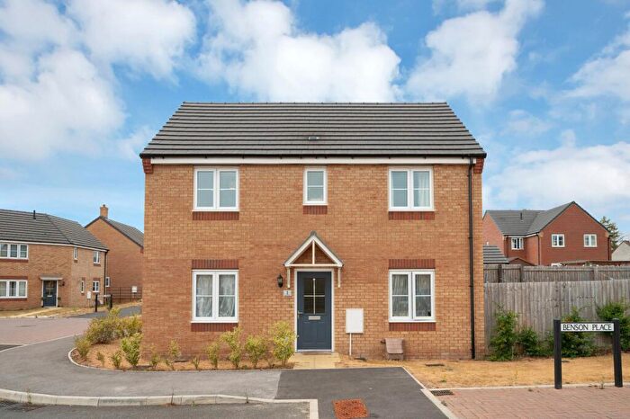 3 Bedroom Detached House For Sale In Benson Place, Wittering, PE8