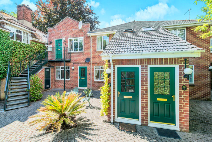 1 Bedroom Apartment To Rent In Bailey House, Harrow Way, RG22