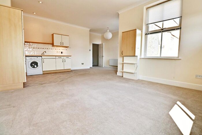 1 Bedroom Apartment To Rent In Bromley Road, Beckenham, BR3