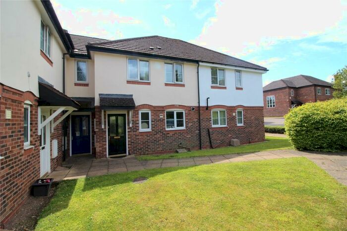 3 Bedroom Terraced House To Rent In Priory Gardens, Hall Green, Birmingham, West Midlands, B28
