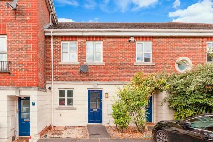 2 Bedroom Terraced House To Rent In Don Bosco Close, Oxford, OX4