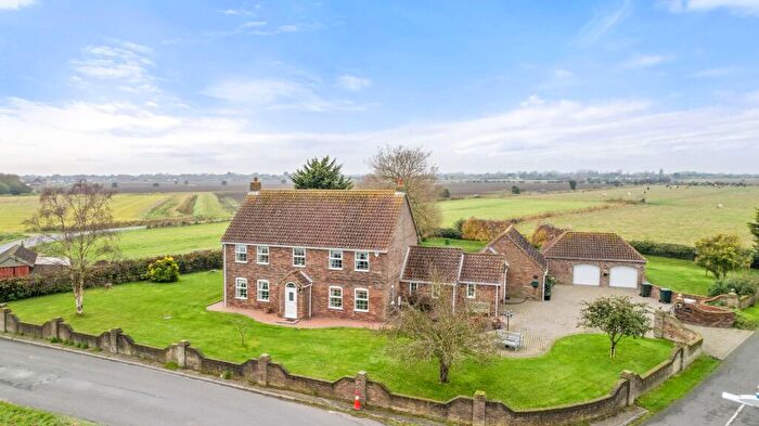 5 Bedroom Detached House For Sale In Church End, Skegness, PE25