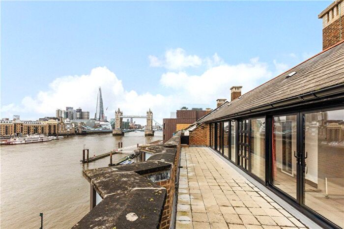 3 Bedroom Flat For Sale In Tower Bridge Wharf, St. Katharines Way, London, E1W