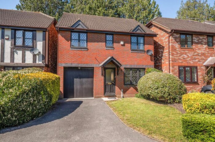 4 Bedroom Detached House For Sale In Buttermere Drive, Camberley, GU15