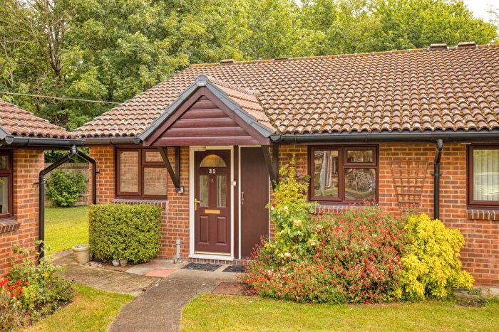 2 Bedroom Bungalow For Sale In Church Court Grove, Broadstairs, CT10