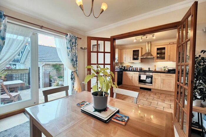 3 Bedroom Semi-Detached House For Sale In Sand Lane, Warton, LA5