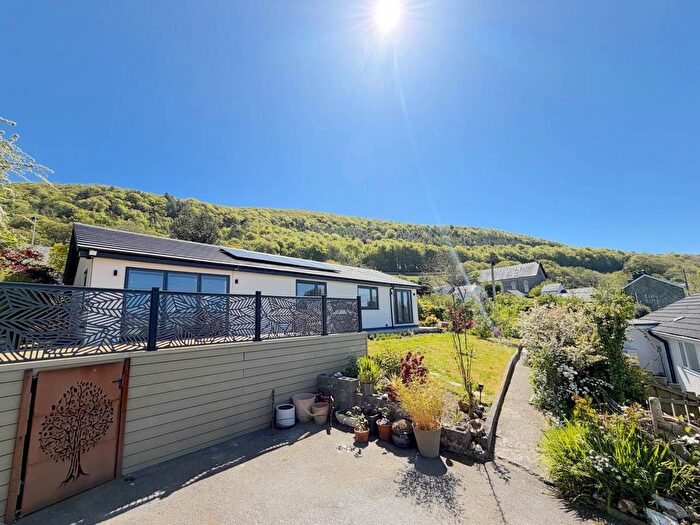 3 Bedroom Bungalow For Sale In Taliesin, Machynlleth, SY20