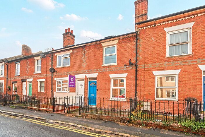 2 Bedroom Terraced House For Sale In Sherman Road, Reading, RG1