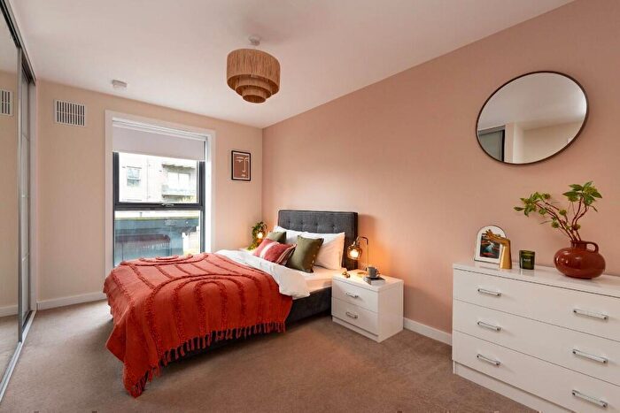 2 Bedroom Flat To Rent In Stoneywood Brae, Aberdeen, Aberdeen City, AB21