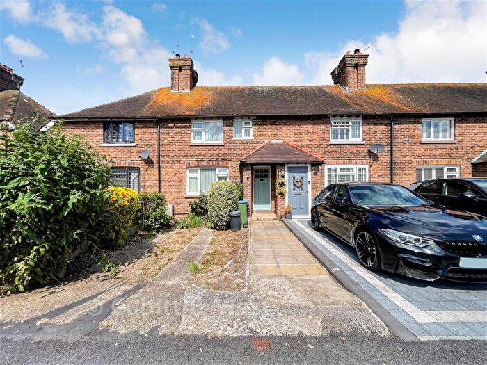 3 Bedroom Terraced House For Sale In Fitzalan Road, Arundel, West Sussex, BN18