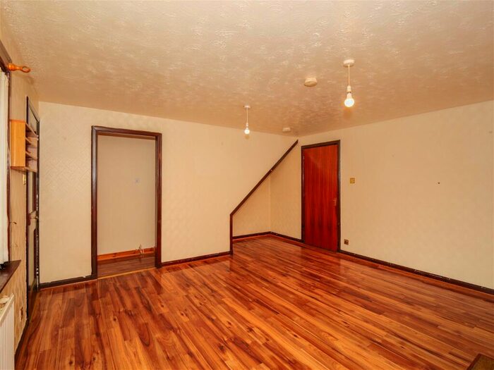 3 Bedroom End Of Terrace House For Sale In Maxwell Court, Lockerbie, DG11