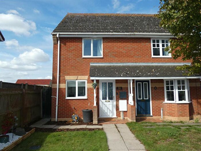 2 Bedroom Semi-Detached House For Sale In Harvester Way, Crowland, Peterborough, PE6