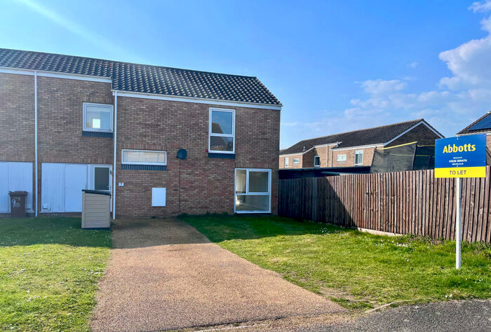 3 Bedroom Terraced House To Rent In Radcliffe Road, Raf Lakenheath, IP27