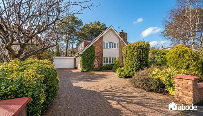 3 Bedroom Detached House For Sale In Firs Close, Formby, Liverpool, L37