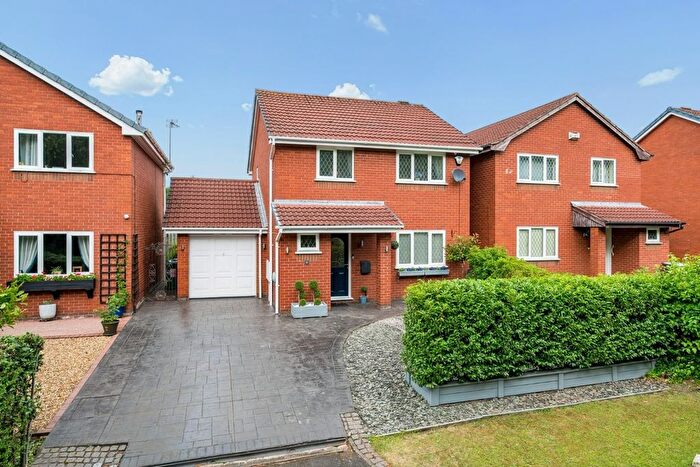 3 Bedroom Detached House For Sale In Westhay Crescent, Birchwood, Warrington, WA3