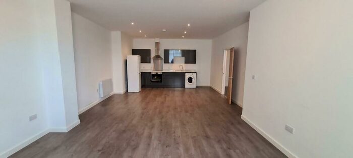 1 Bedroom Apartment To Rent In A West Street, PO16