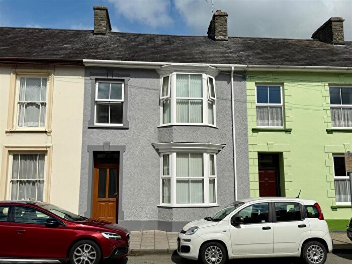 4 Bedroom Terraced House For Sale In Bridge Street, Lampeter, SA48