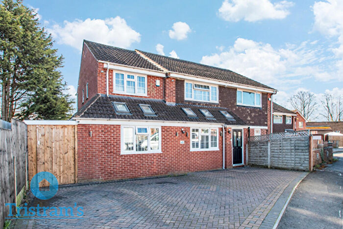 5 Bedroom Semi-Detached House For Sale In Bodmin Drive, Nottingham, NG8