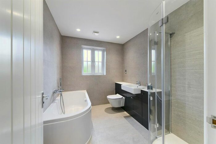 4 Bedroom Semi-Detached House To Rent In Sandlands Grove, Walton On The Hill, Tadworth, KT20