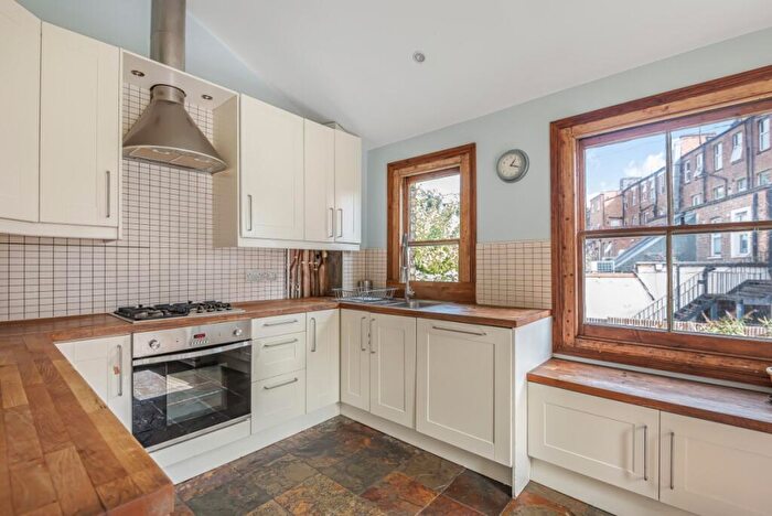 5 Bedroom Apartment To Rent In Nelgarde Road London, SE6