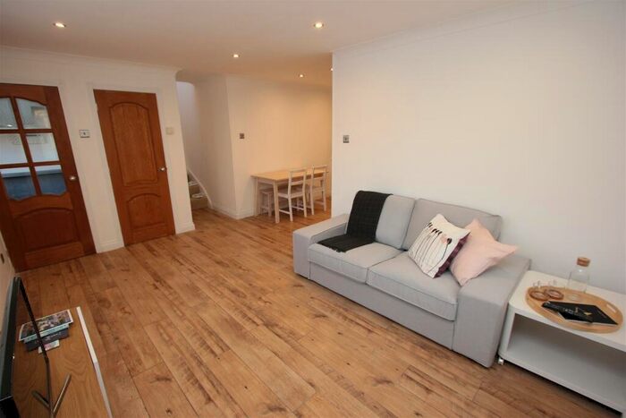 2 Bedroom Duplex To Rent In Torrington Place, Wapping, E1W