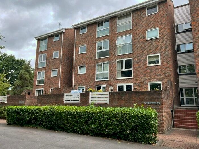 2 Bedroom Flat To Rent In Westmoreland Road, Bromley, BR2