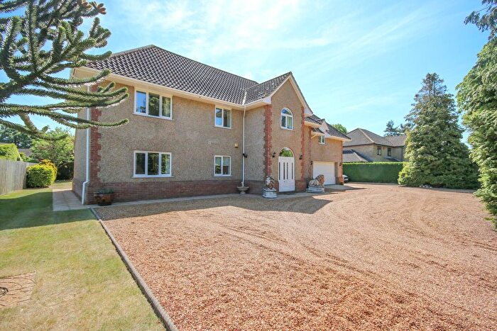 5 Bedroom Detached House For Sale In Castle Rising Road, South Wootton, PE30