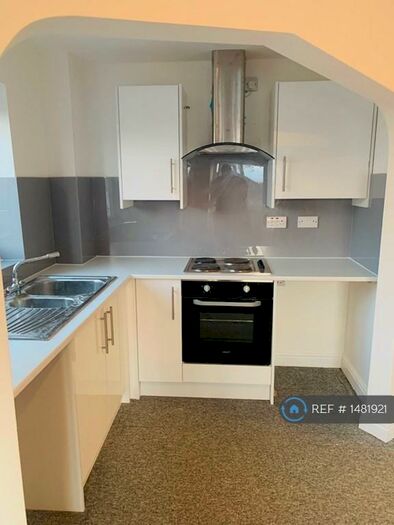 1 Bedroom Flat To Rent In Empire Court, Clacton-On-Sea, CO15