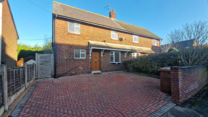 3 Bedroom Semi-Detached House To Rent In Tall Ash Avenue, Congleton, CW12