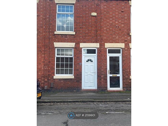 2 Bedroom Terraced House To Rent In North Street, Newcastle, ST5