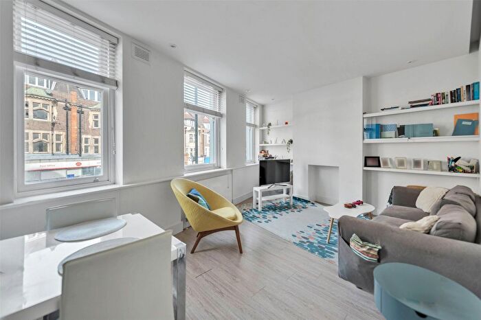 1 Bedroom Flat To Rent In Finchley Road, Golders Green, London, NW11