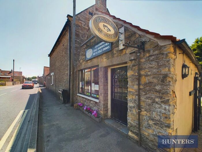 Link Detached House For Sale In High Street, Snainton, Scarborough, YO13