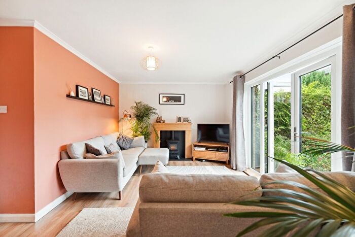 3 Bedroom End Of Terrace House For Sale In Edzell Street, Whiteinch, Glasgow, G14
