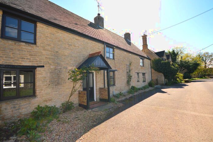 4 Bedroom Cottage To Rent In Pilton, Peterborough, PE8