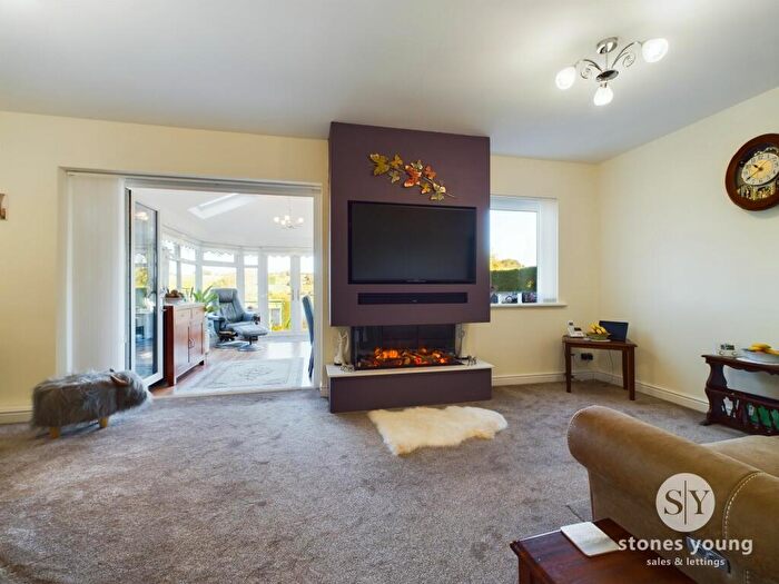 2 Bedroom Detached Bungalow For Sale In Columbia Way, Blackburn, BB2
