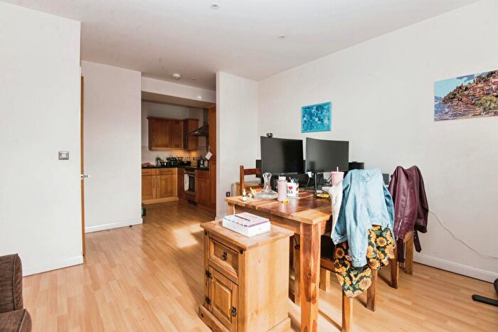 1 Bedroom Flat For Sale In Bedford Street, Exeter, EX1