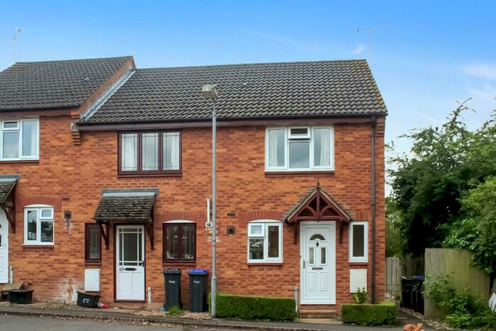 2 Bedroom End Of Terrace House To Rent In Whaddon - The Sandringhams, SP5